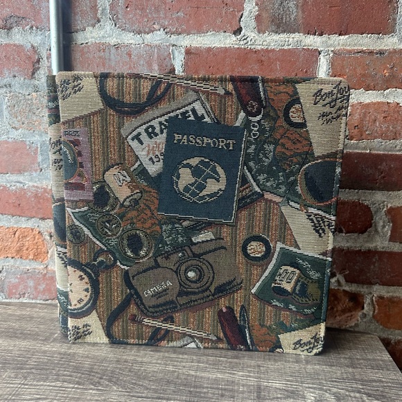 Creative Memories Passport Tapestry Travel Album 12x12 Pages - Picture 7 of 11